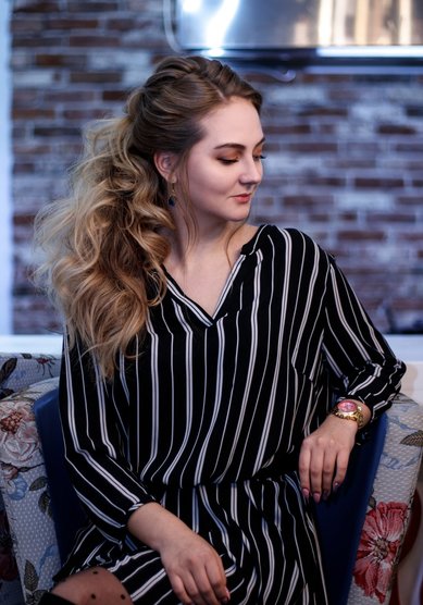 Свадебная прическа Обьемный хвост (L21495) - Стилист по причёскам LEBED