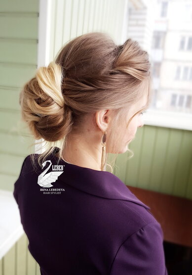 Прическа на свадьбу Пучок такой разный (L21502) - Стилист по причёскам LEBED